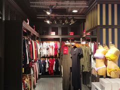 -Hollister Co(杭州万象城店)