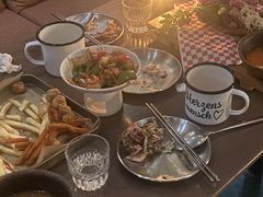 -鹿萤季·营地小馆(皇后公园店)
