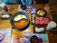 -呷哺呷哺(星光天地店)