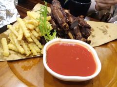 -春天里·老街坊餐厅(港隆广场店)