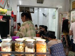 -万家乐小小饮食店