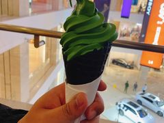宇治抹茶冰淇淋甜筒-羽至金时(柏威年店)