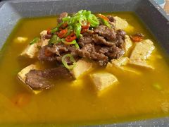 -有红鸡毛店·川菜(建设路店)