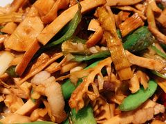 风味笋干小炒-杭百味·大众精选杭帮菜(西湖音乐喷泉店)