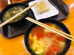 -华中科技大学东三学生食堂