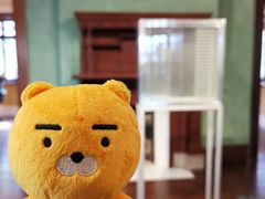 -Nathalie Djurberg与Hans Berg“牛皮纸包裹的月亮”-Prada荣宅当季展览