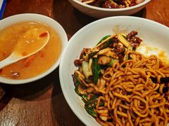 -寻裕记·现炒浇头面(人民广场店)