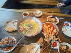 -肖四女乐山跷脚牛肉(南汇大学城生活广场店)