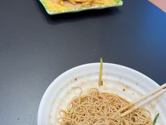 -肥肥虾庄·金牌油焖大虾(汉口城市广场店)
