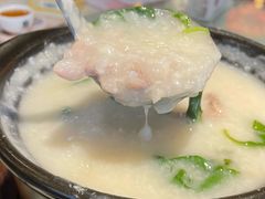 枸杞格沙肉片粥-粤点越有·茶点·粤菜(樵岭国际店)
