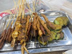 -江城燕子大排档(江汉路步行街店)