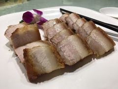 五香化皮烧肉-德烨酒家