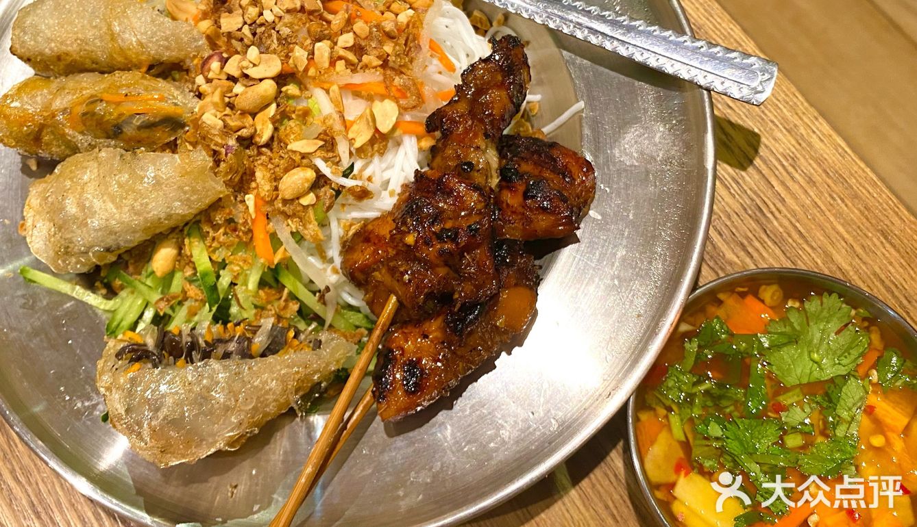 听说肥豚把正宗🇻🇳越南菜开到老西关啦！