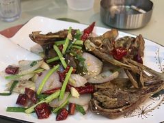 -老鄞江清水龙虾•赵赵家(江北店)