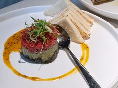 牛肉塔塔配牛油果黑橄榄酱-Solo(衡山路店)
