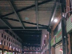 -三亚新鸿港水果一级批发市场