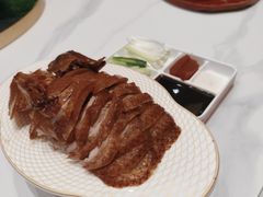 -梅利汴京烤鸭•开封豫菜地标店(东大街店)