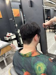 -藤野造型烫发染发