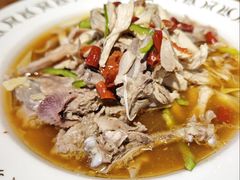 新疆特色椒麻鸡-胖老汉椒麻鸡清真新疆菜(西御街店)