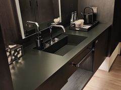 -杭州西湖湖滨银泰亚朵酒店