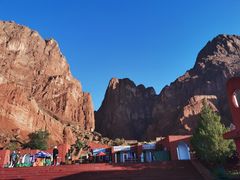 -天山神秘大峡谷