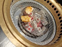 -山川小町·极番烧肉(新地假日广场店)