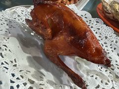 招牌皇牌乳鸽-石岐乳鸽村(南海第三分店)