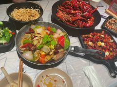 -巴厘龙虾·榜首油焖大虾(音乐学院·沿江酒馆店)