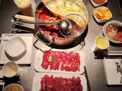 -牛德亨臻牛潮汕火锅(万邦时代店)