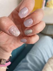 -花系美·美甲美睫精品店