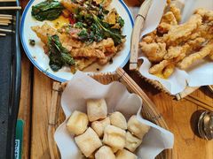 -云阿蛮云南生烫牛肉米线(奉贤路店)