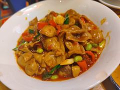 板栗烧肥肠-兔槽江湖菜·重庆璧山兔(水围店)