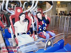 -七彩云南欢乐世界