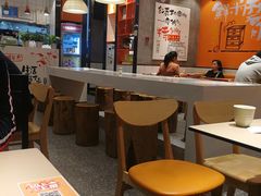 大堂-红荔村肠粉(岗厦店)