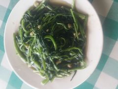 -临高吉海土窑海鲜(琼山店)