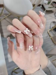 -UGIRL有个美甲