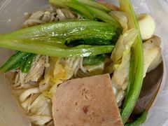 -万记麻辣烫国展总店