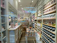 -名创优品(山东青岛东方城店)