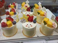 -花花卷卷·鲜食蛋糕(静安久光百货店)