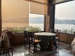 -湖畔居茶楼(湖滨店)