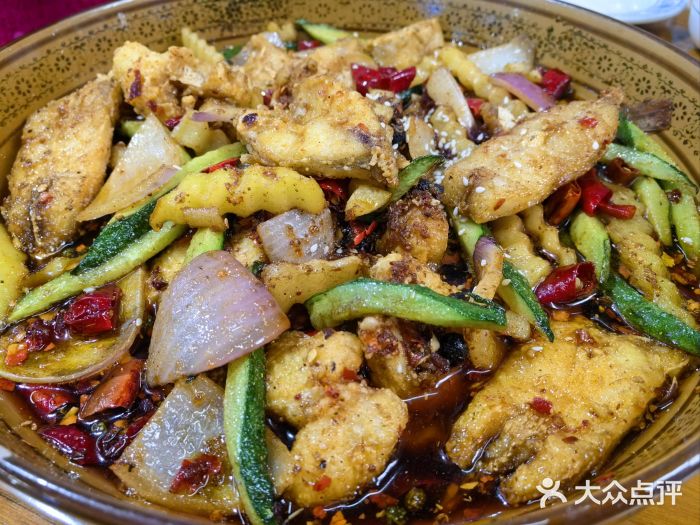 一品红烧鸭特色川菜(三岔湖店)图片
