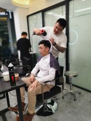 -T-Hair Salon