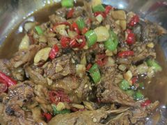 -湖南人家湘菜馆(镇江路店)