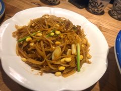 -小放牛炒菜馆(军校店)