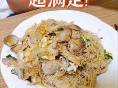海鲜炒米粉-一路飘香面馆