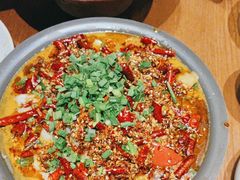 -云海肴·汽锅鸡·云南代表菜(天山百盛优客店)
