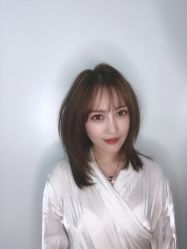 中发-CUT CUT Hair Salon