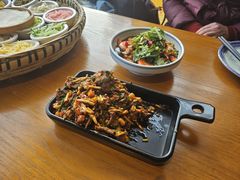 -包整·丝娃娃(一览甲秀楼风景店)