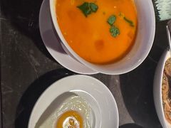 -新荣记(BFC外滩金融中心店)