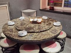 -姥姥家大缸烧烤(台东店)